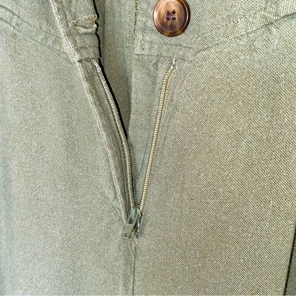 Old Navy Women’s Jumpsuit, Linen-Blend, Short Sleeve, Sage Green, SMALL PETITE - Picture 8 of 14